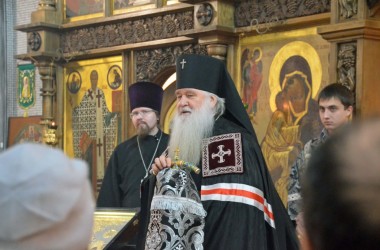 Литургия Преждеосвященных Даров в храме святого преподобного Сергия Радонежского. 4 марта 2015 года.