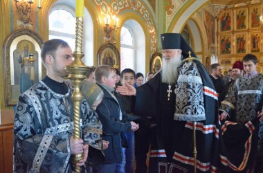 Литургия Преждеосвященных Даров в Свято-Никольском  храме. 18 марта 2015 года.