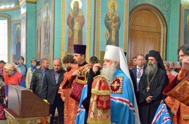 Божественная литургия в Казанском соборе (17 мая 2015 года)