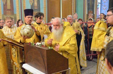 Божественная литургия в Казанском соборе в день праздника Вознесения Господня
