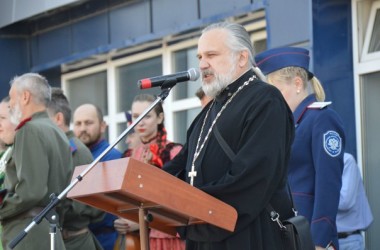 Протоиерей Олег Кириченко приял участие в торжествах в честь шестилетия Волгоградского казачьего кадетского корпуса