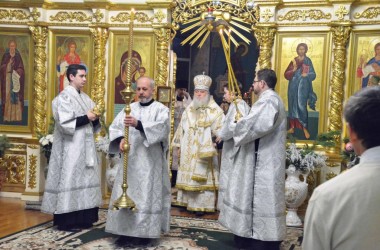 В канун праздника Обрезания Господня митрополит Волгоградский и Камышинский Герман совершил Всенощное бдение