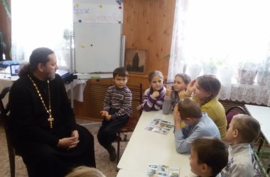 Урок мужества прошел в воскресной школе Покровского прихода Урюпинской епархии Волгоградской митрополии