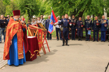 Казаки новобранцы Волгоградского округа Всевеликого войска Донского приняли присягу