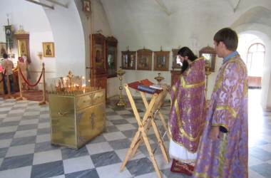 В волгоградских храмах прошли панихиды по жертвам бомбардировки Сталинграда