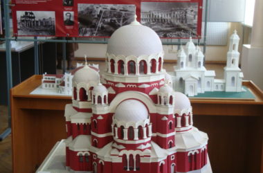 Макеты волгоградских храмов представлены на выставке в ВолГТУ
