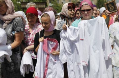 В день памяти святителя Луки Крымского в Волжском освятят белые халаты