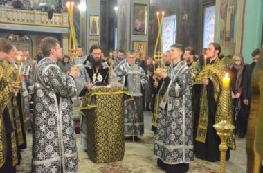 Служение Пассии в Казанском кафедральном соборе