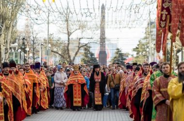 В день Светлого Воскресения Христова приглашаем на Крестный ход и праздничное богослужение