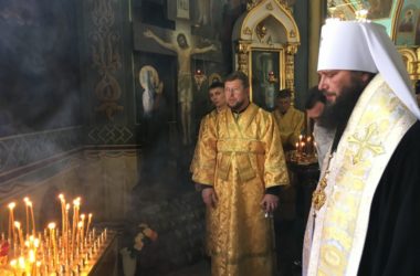В Казанском соборе Волгограда отслужили литию по родителям святителя Николая