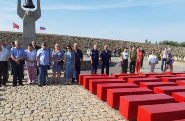 Останки защитников Сталинграда погребены на Россошинском кладбище