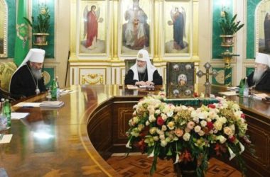 Состоялось внеочередное заседание Священного Синода Русской Православной Церкви
