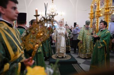 В канун дня памяти преподобных Зосимы, Савватия и Германа Соловецких Святейший Патриарх Кирилл совершил всенощное бдение в Соловецком монастыре