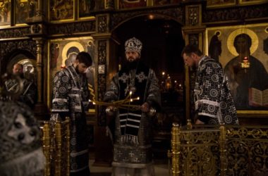 Литургию в храме преподобного Сергия Радонежского возглавил митрополит Феодор