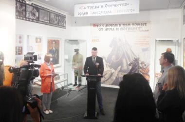 Выставка «За труды и Отечество — орден Александра Невского» открылась в Волгограде