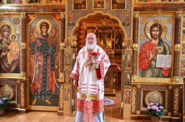 В день отдания праздника Пасхи Патриарх Кирилл совершил Литургию