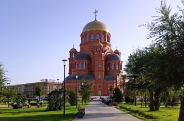 Собор святого князя Александра Невского открыт ежедневно