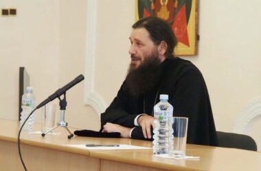 Митрополит Феодор посетил Смоленскую духовную семинарию
