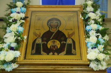 Святая Церковь чти икону Божией Матери «Знамение»