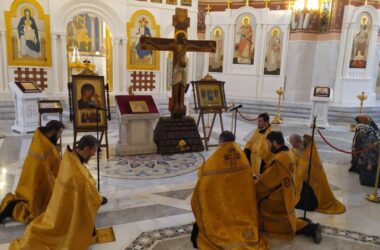 Крестный ход «Святая Русь»  прибыл в собор Александра Невского