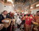 Верующие волгоградцы встретили Светлое Христово Воскресение в возрожденном соборе Александра Невского