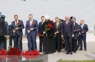 Память героев Великой Отечественной войны почтили на главной высоте России