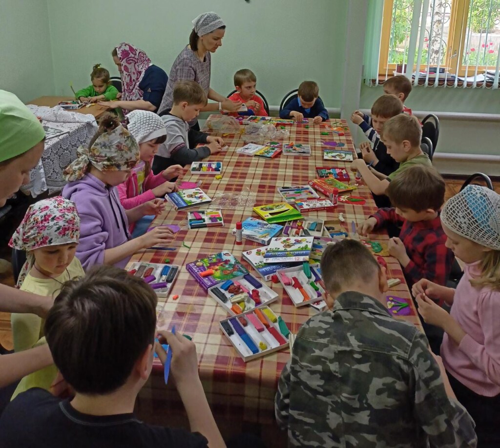 Пасхальный праздник для воспитанников воскресной школы | 12.05.2022 |  Волгоград - БезФормата