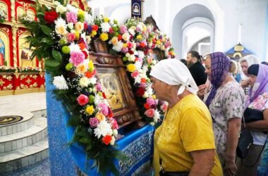 Видео: в Волгоградской митрополии состоялись торжества в честь 195-летия со дня явления Урюпинской иконы Божией Матери