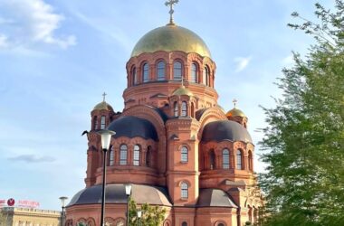 Приглашаем волгоградцев и гостей города на торжества в Александро-Невский собор!