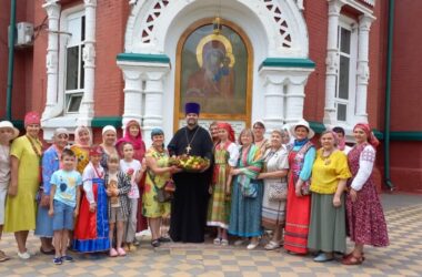 Выставка-ярмарка Семейного центра мастерства и ремесел состоялась в Казанском храме