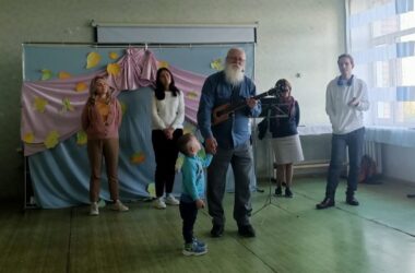 Добровольцы Волгограда поддерживают подопечных Святотроицкого Православного социального центра