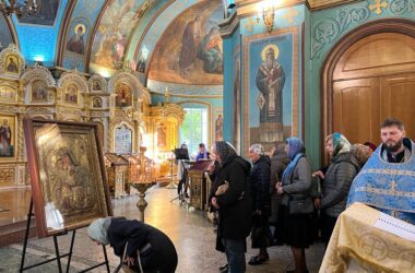 Икона Божией Матери «Взыскание погибших» из Запорожской епархии прибыла в Зацарицынское благочиние