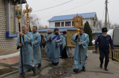 «…умиротвори наша сердца, злобою и враждою исполненная»