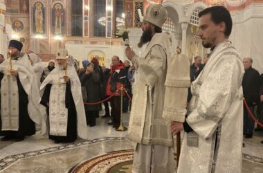 В канун праздника Рождества Христова в Александро-Невском кафедральном соборе состоялось архиерейское всенощное бдение