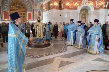 Митрополит Феодор: Нам нужно не просто стремиться ко встрече с Господом, но всемерно к ней готовиться