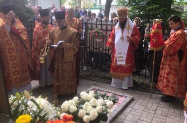 Митрополит Феодор почтил память своего духовного наставника архиепископа Михея