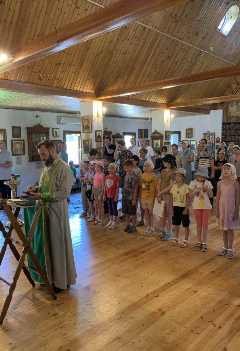 10 6d795e03-b17e-4025-852b-517e0c3ea50e