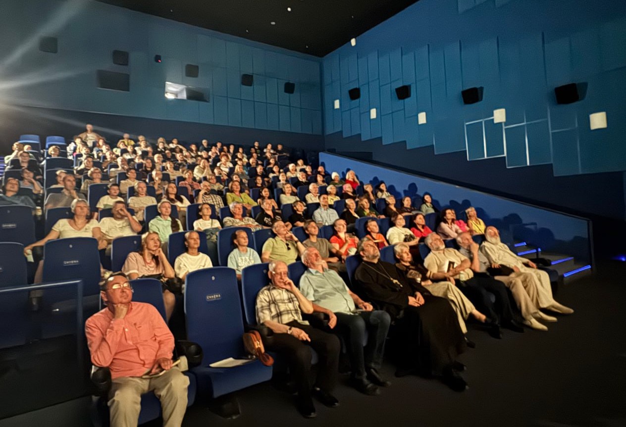 f39a3eb5-a534-43ea-b17e-1e75811ecdce