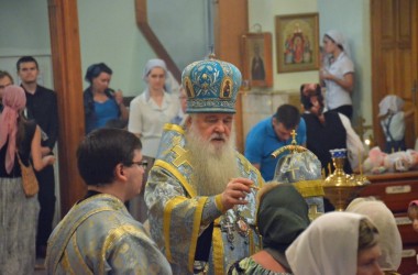 Божественная литургия в Свято-Духовом монастыре (30 августа 2014 года).