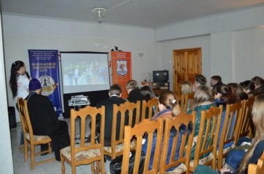 Активисты молодежного движения Урюпинской и Новоаннинской епархии представили презентации своих проектов