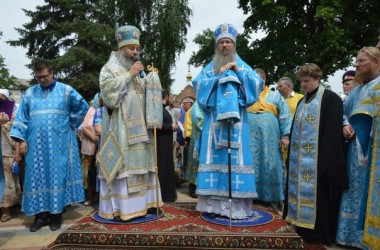 Прошли ежегодные торжества в честь явления Урюпинской иконы Божией Матери