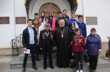 Студенты техникума железнодорожного транспорта узнали о волгоградских святынях