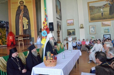 Вручение дипломов выпускникам Царицынского православного университета