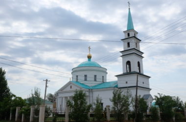 Божественная литургия в день святых апостолов Петра и Павла (с. Карповка)