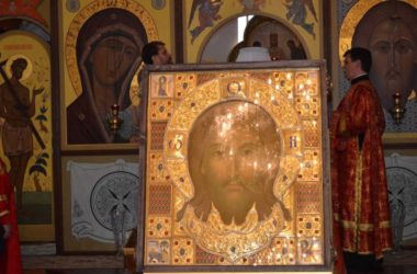 Помолимся о мире в нашем Отчестве: образ Спаса Нерукотворного прибывает в Волгоград