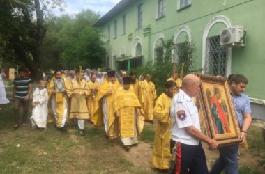 В день святой Ольги в поселке Максима Горького торжественно отпраздновали престольный праздник