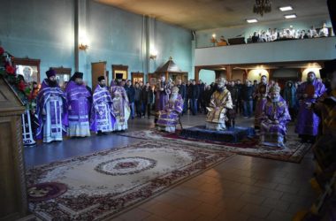 В Троицком храме Свято-Духовского монастыря отметили день памяти Николая Попова