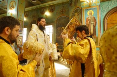 Евангелие дня: Торжественный молебен в день святого князя Владимира