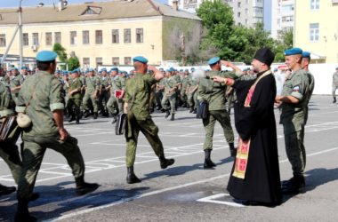 Десантники получили благословение на новый учебный год