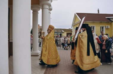 Ковчег с частицей мощей святителя Спиридона принесен в Камышин